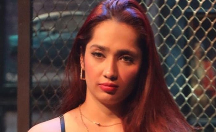 aditi mistry